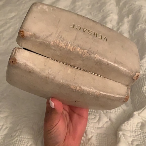 Versace sunglasses 😎 - Picture 9 of 9